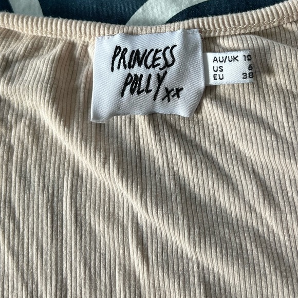 Princess Polly crop top - Picture 3 of 3
